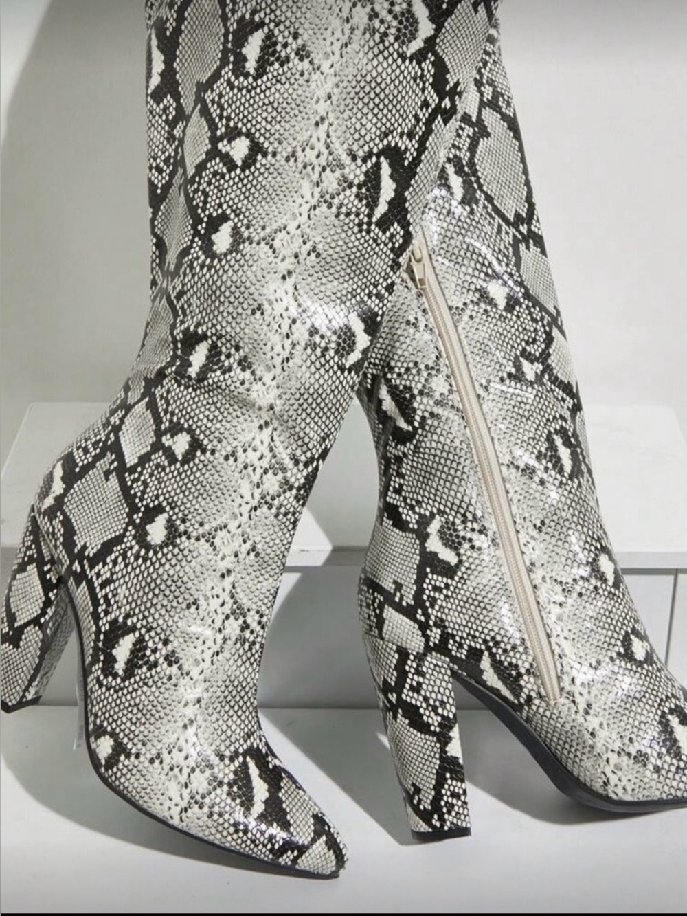 SHEIN Snakeprint Heeled Boots - Picture 2 of 9